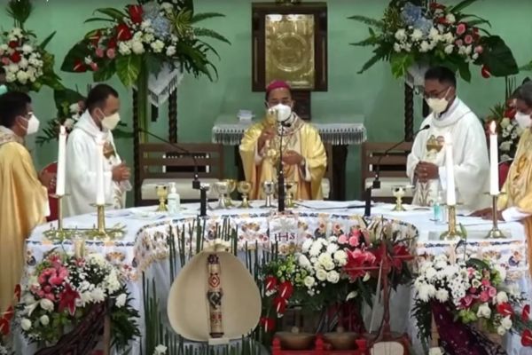 ordinazione-java-2022-110BAB1886-E436-8185-F079-82FEB684C905.jpg