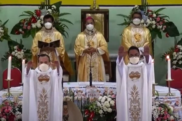 ordinazione-java-2022-213182D05C-568D-FDC0-6A55-F026FDF3D437.jpg
