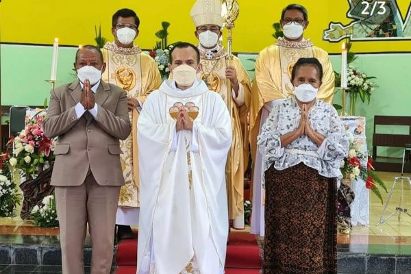 p-benedictus-mbemba-budo-bedi8EA9D702-5AFB-EAFB-0B86-63127CFC1A2A.jpg