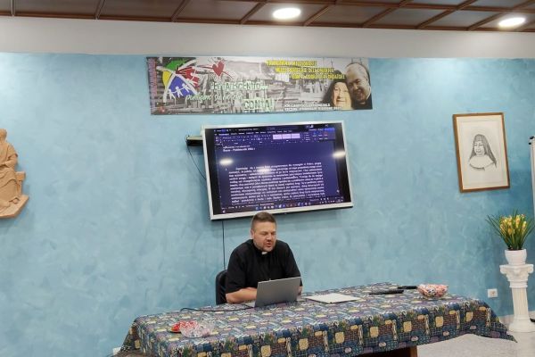 formatori-015D5B4A733-AE8E-47FE-C86E-1B28A40C133C.jpg