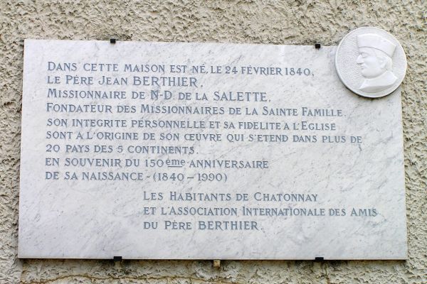 2-clapide-su-casa-di-p-jean-b-berthier-ms93790932-E2F6-DA7E-3E06-D60277F97045.jpg