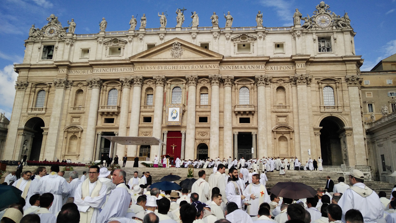 Prima della Messa con Papa Francesco in Piazza San Pietro